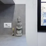 Lit Apartments, Jacuzzi 公寓 *